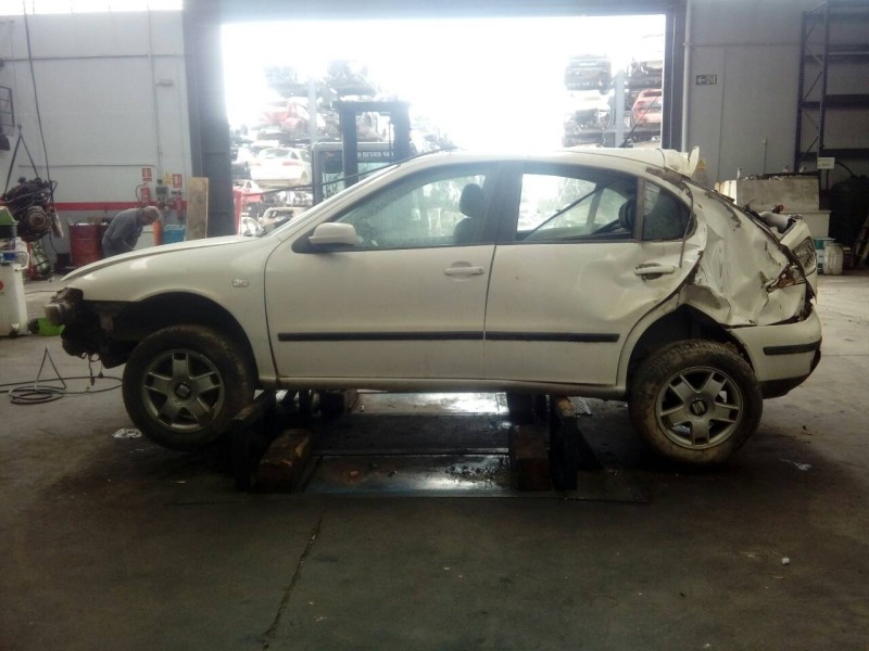seat leon (1m1) del año 2001