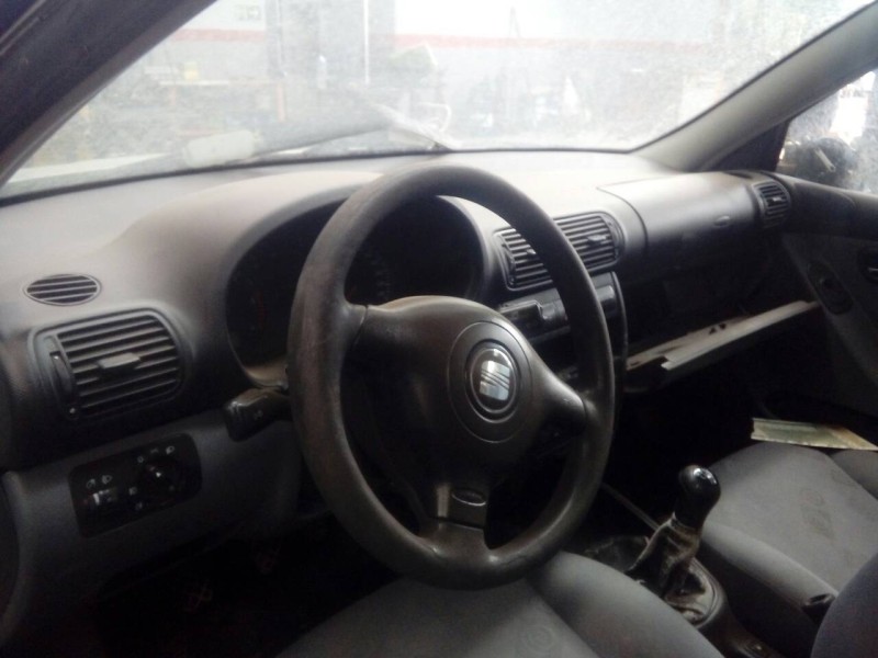 seat leon (1m1) del año 2001