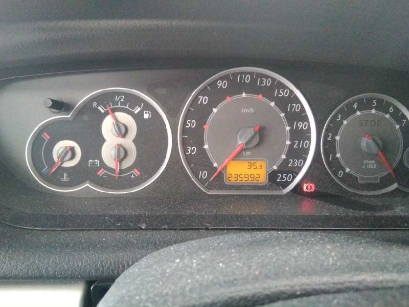 citroën c5 berlina del año 2006