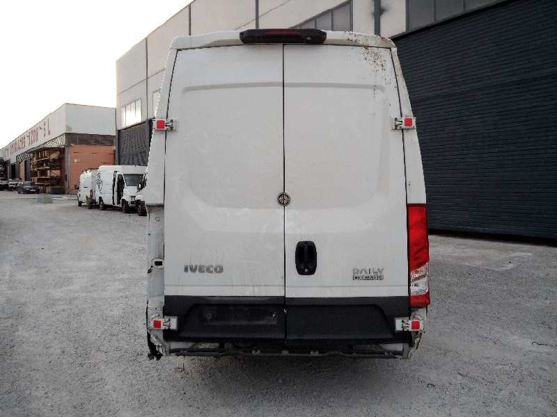iveco daily caja cerrada (2019 =>..) del año 2020
