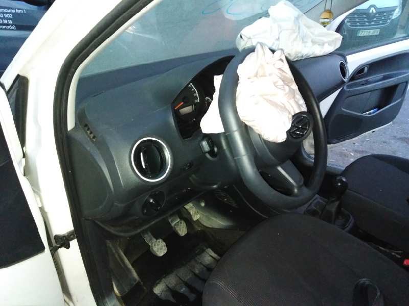 volkswagen up! (121) del año 2016
