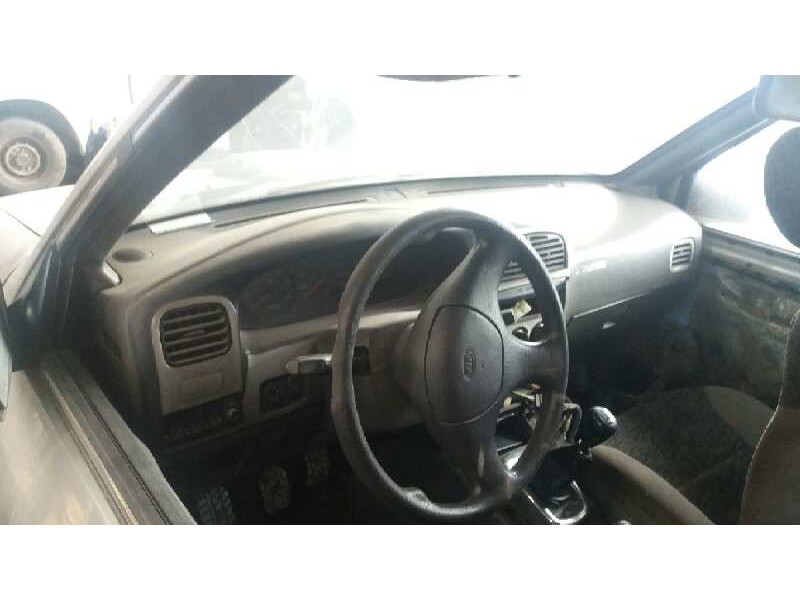 kia sportage del año 2000