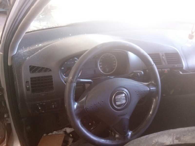 seat cordoba berlina (6k2) del año 2000
