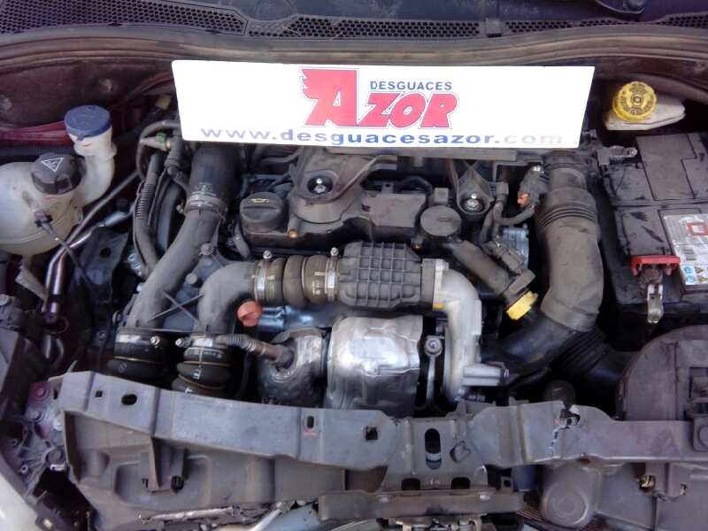 peugeot 208 del año 2012