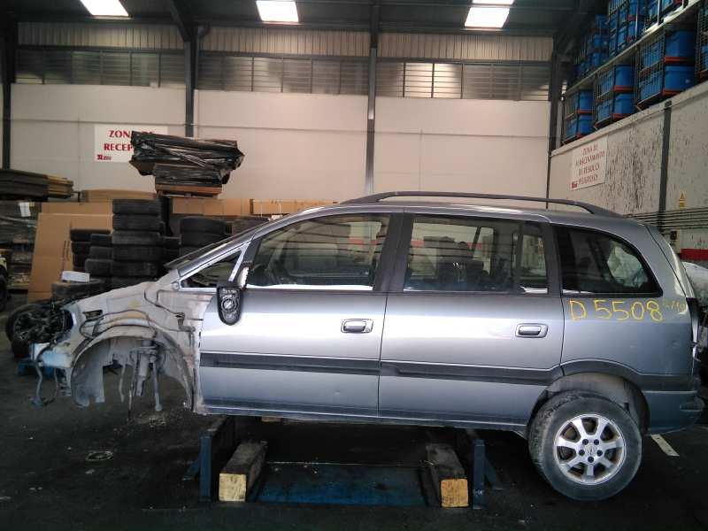 opel zafira a del año 1999