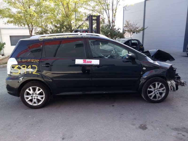 toyota corolla verso (r1) del año 2008