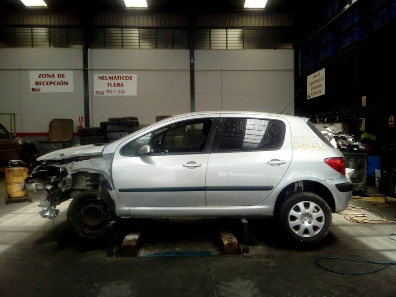 peugeot 307 berlina (s2) del año 2006