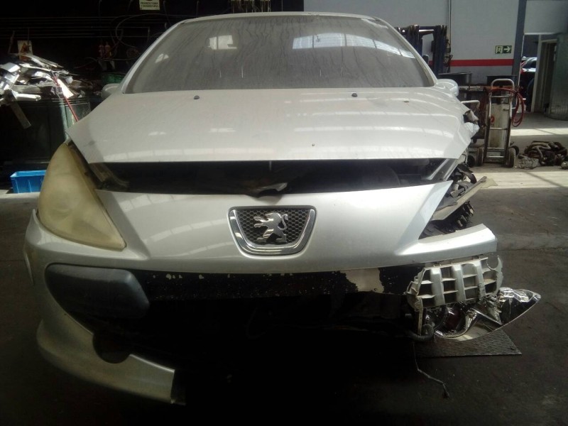 peugeot 307 berlina (s2) del año 2006
