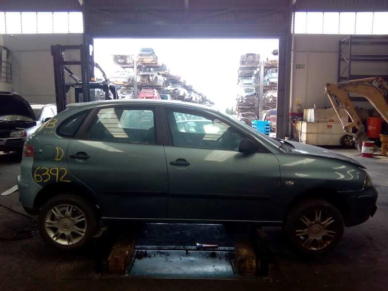 seat ibiza (6l1) del año 2008