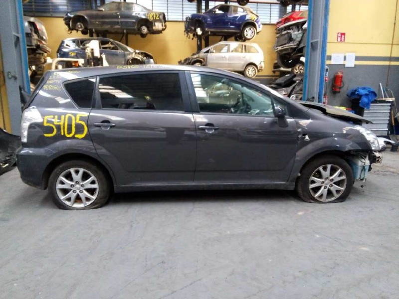 toyota corolla verso (r1) del año 2008
