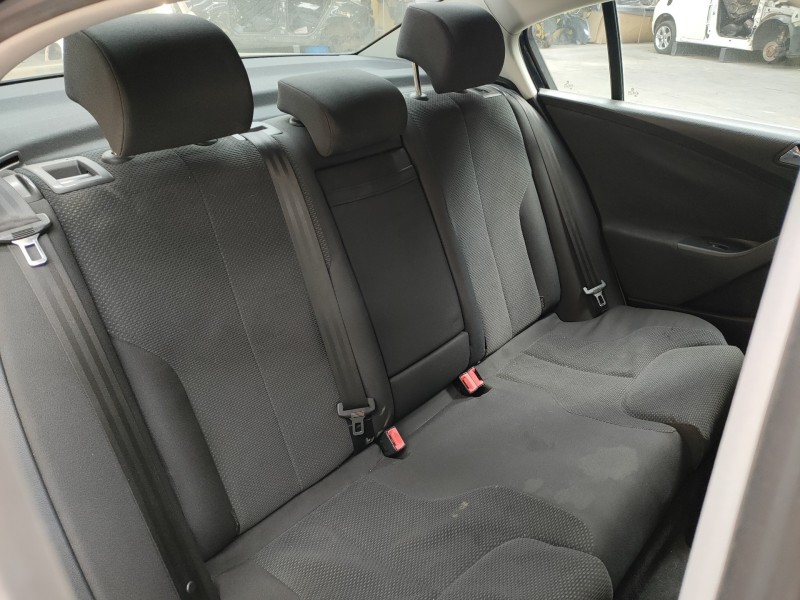 volkswagen passat berlina (3c2) del año 2007