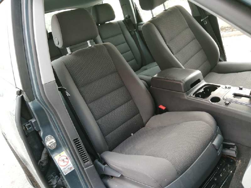 volkswagen touareg (7l6) del año 2006