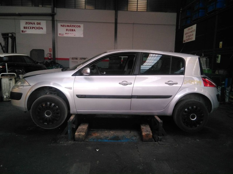 renault megane ii berlina 5p del año 2005