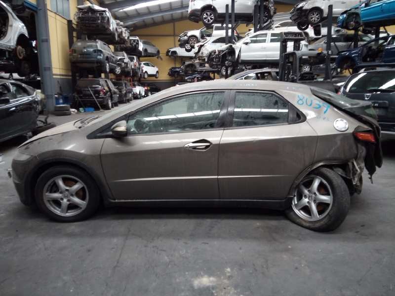 honda civic berlina 5 (fk) del año 2008