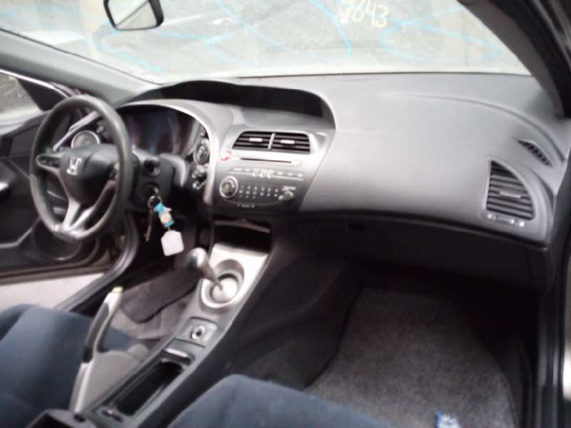 honda civic berlina 5 (fk) del año 2008