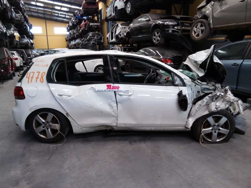 volkswagen golf vi (5k1) del año 2012
