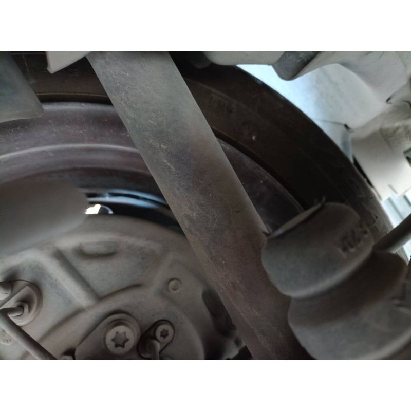 Recambio de amortiguador trasero izquierdo para peugeot 207 confort referencia OEM IAM   