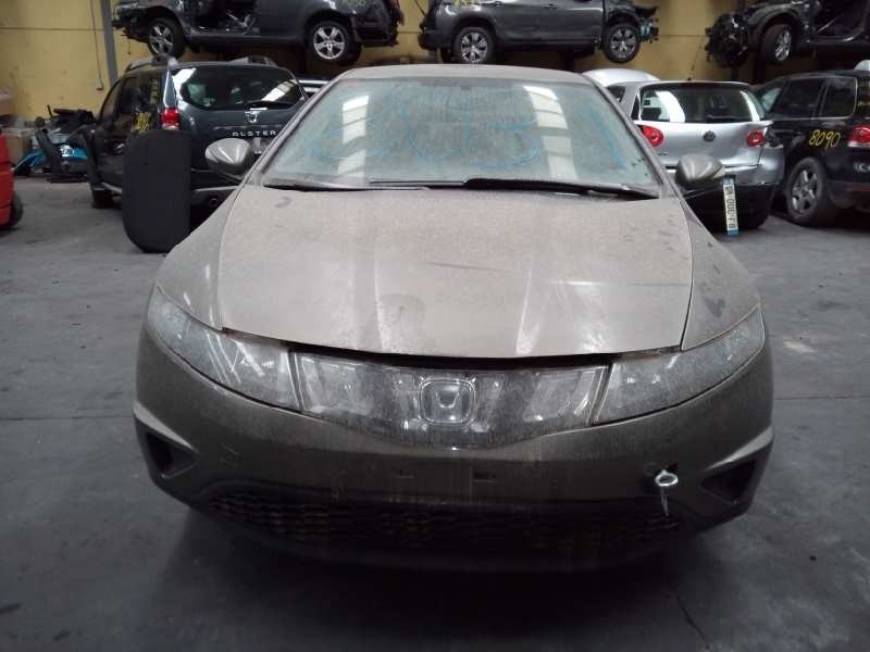 honda civic berlina 5 (fk) del año 2008