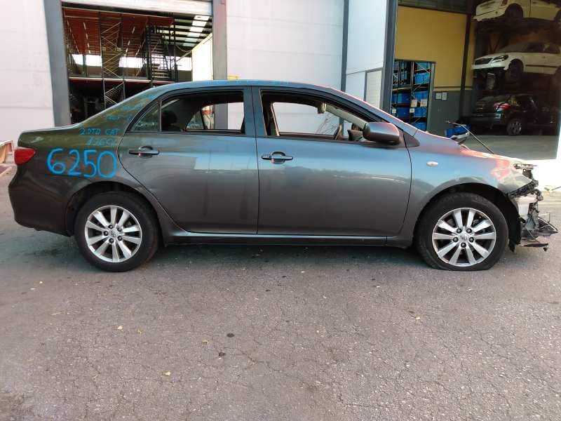 toyota corolla (e15) del año 2008