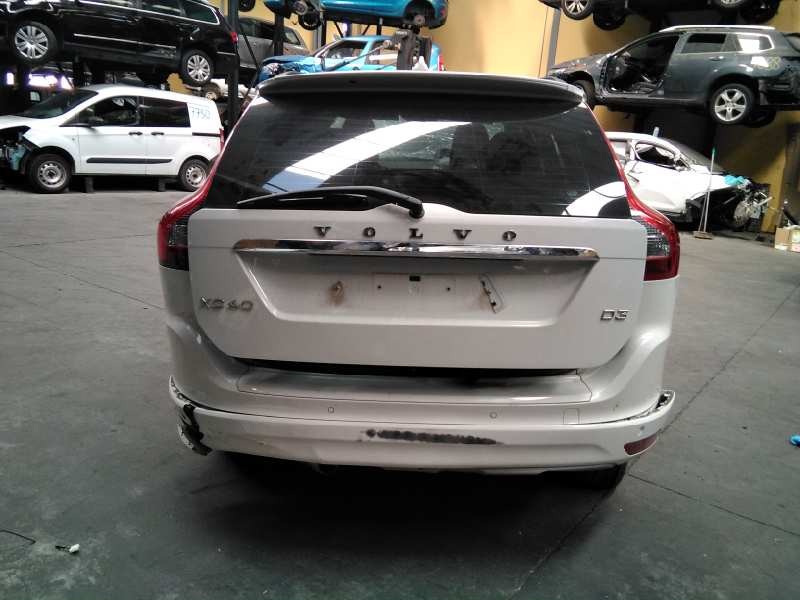 volvo xc60 del año 2015