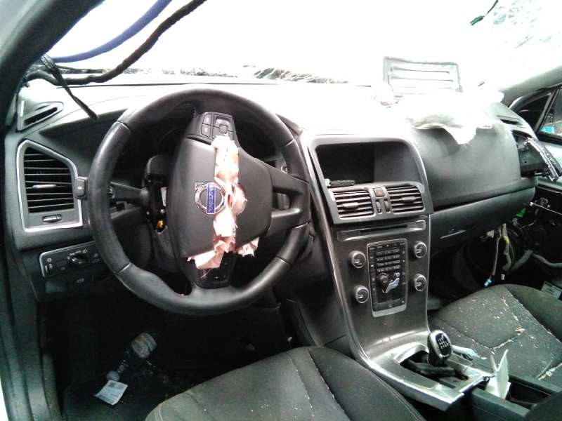 volvo xc60 del año 2015