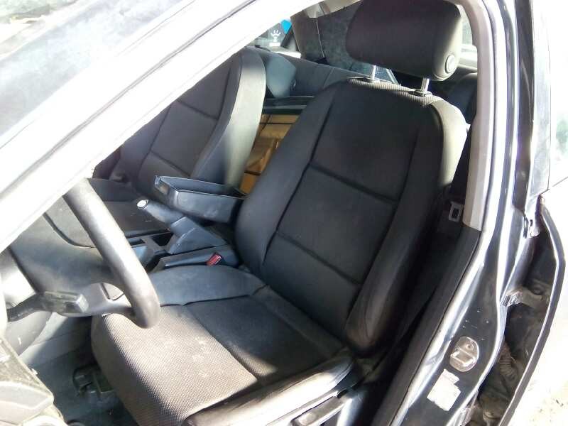 audi a4 berlina (8e) del año 2004