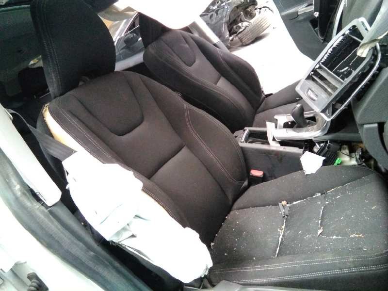 volvo xc60 del año 2015