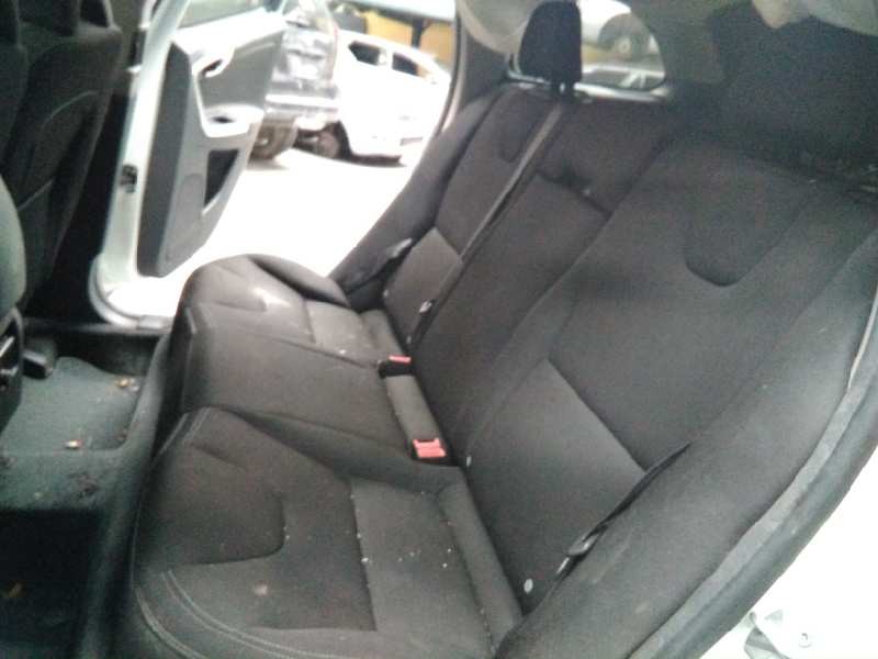 volvo xc60 del año 2015