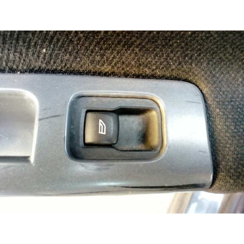 Recambio de mando elevalunas trasero izquierdo para volvo s40 berlina 1.6 d momentum referencia OEM IAM   