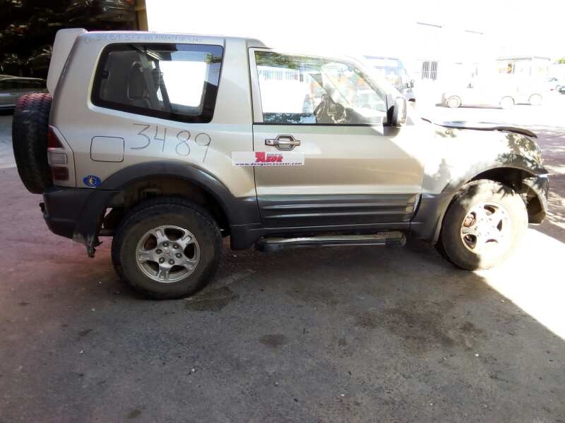 mitsubishi montero (v60/v70) del año 2000