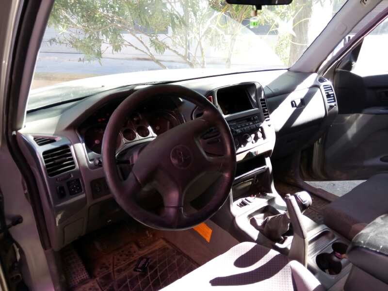 mitsubishi montero (v60/v70) del año 2000