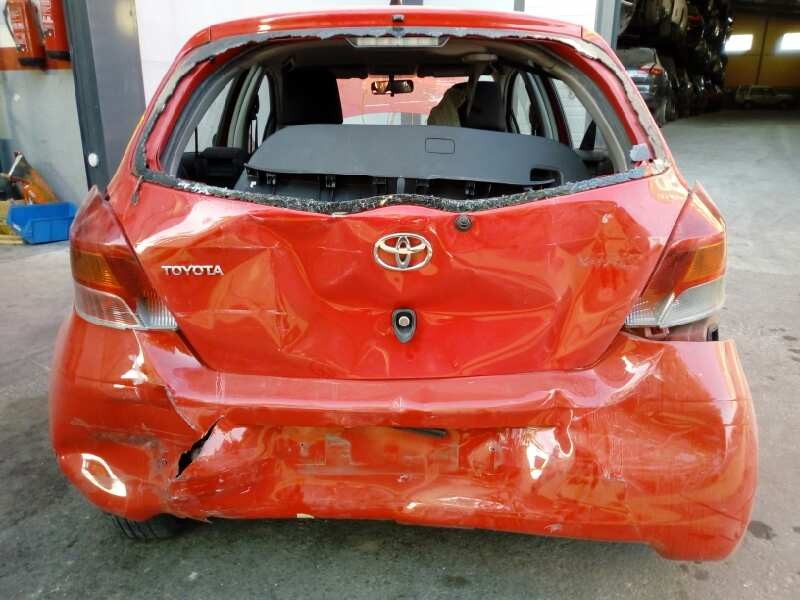 toyota yaris del año 2009