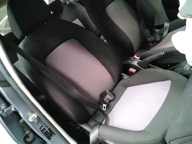 seat ibiza (6p1) del año 2017
