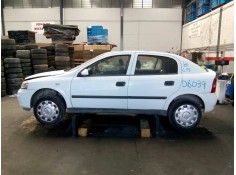 opel astra g berlina del año 2001