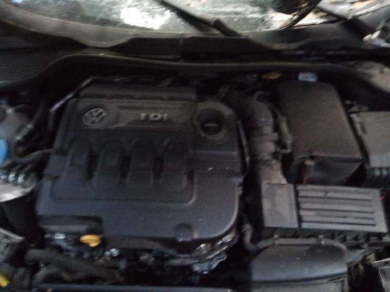 volkswagen scirocco (138) del año 2014