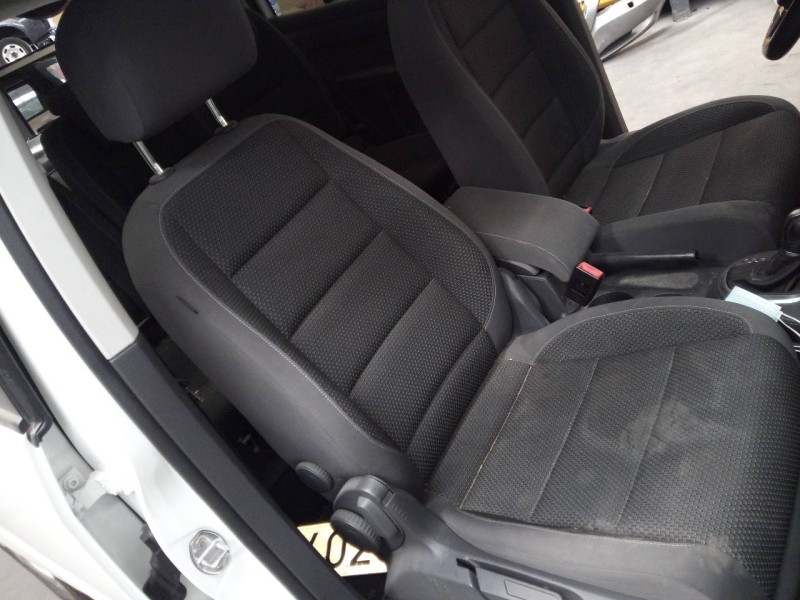 volkswagen touran (1t3) del año 2015