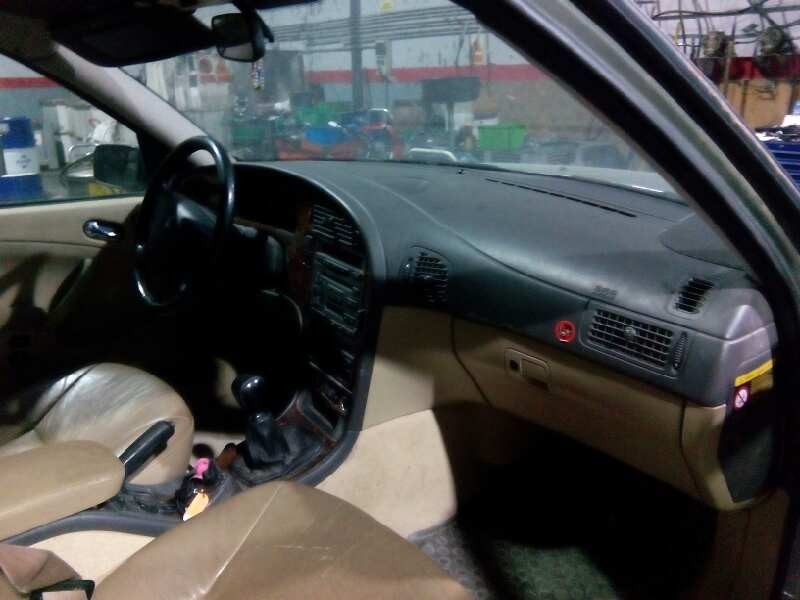 saab 9-5 berlina del año 2001