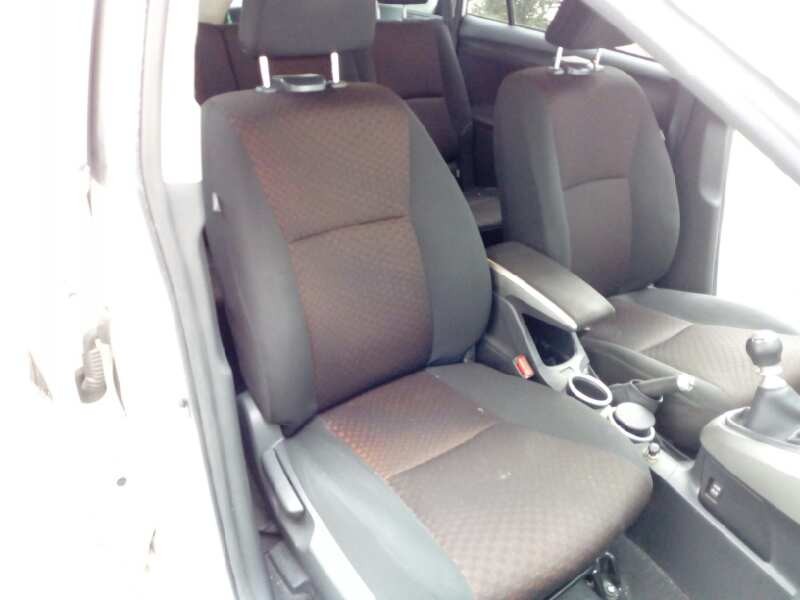 toyota verso del año 2011