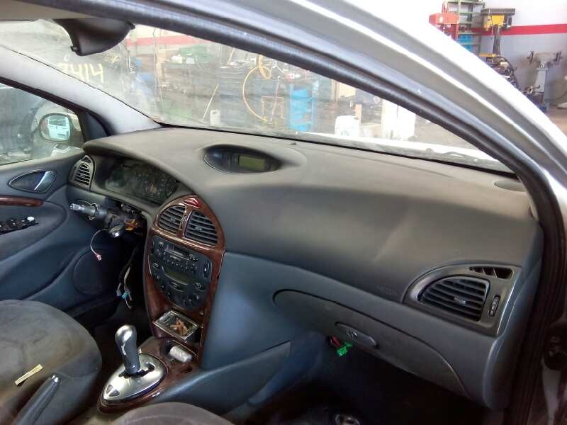 citroën c5 berlina del año 2002
