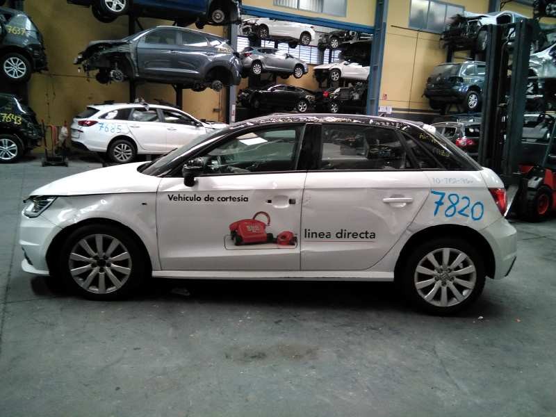 audi a1 sportback (8xf) del año 2015