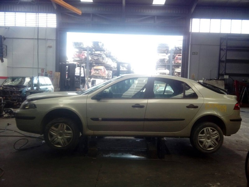 renault laguna ii (bg0) del año 2005