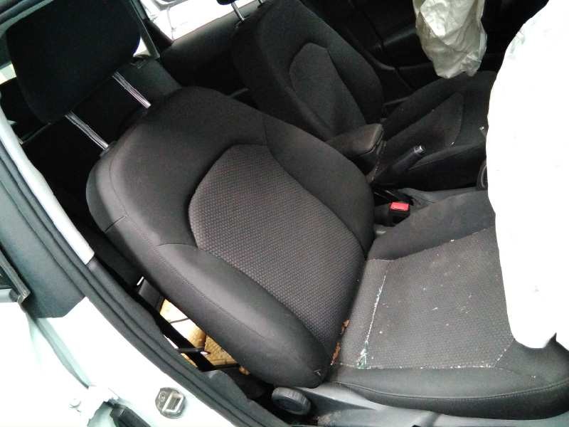 audi a1 sportback (8xf) del año 2015