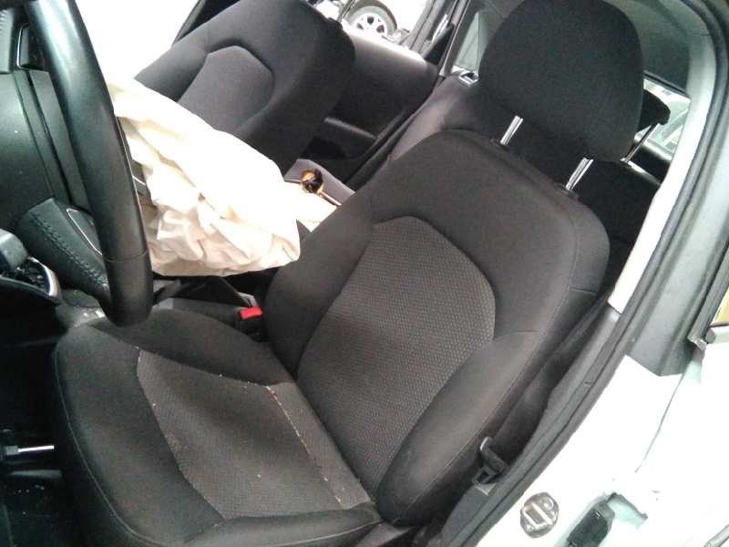 audi a1 sportback (8xf) del año 2015