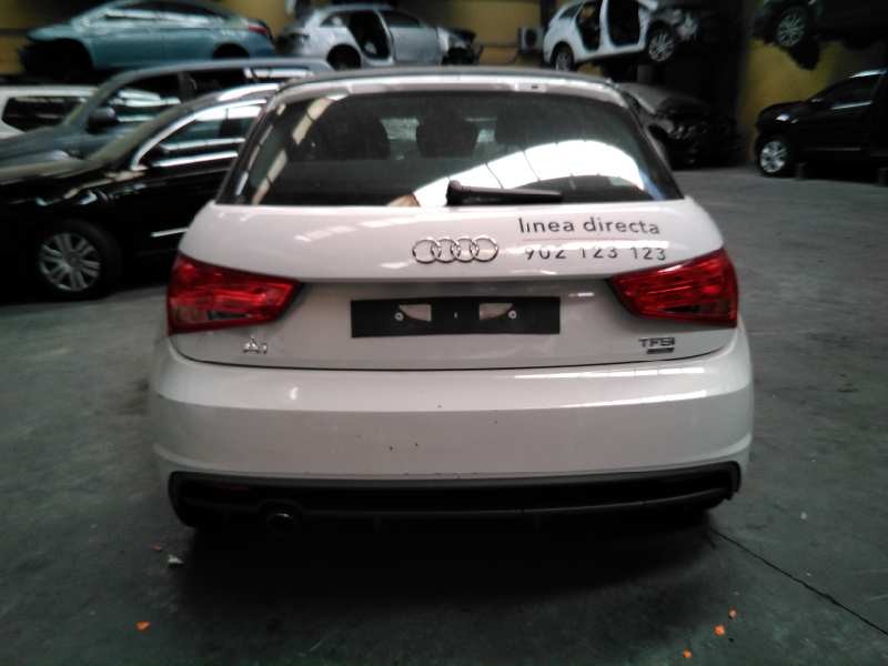 audi a1 sportback (8xf) del año 2015