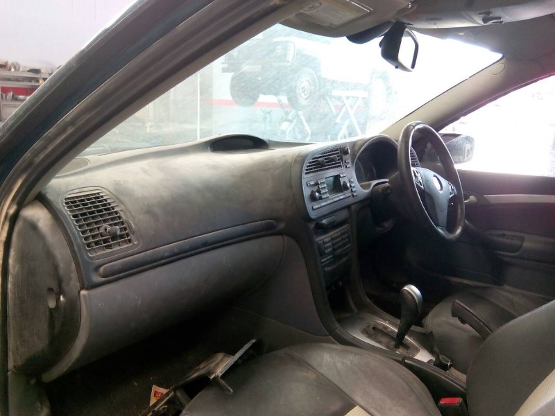 saab 9-3 sport hatch del año 2005
