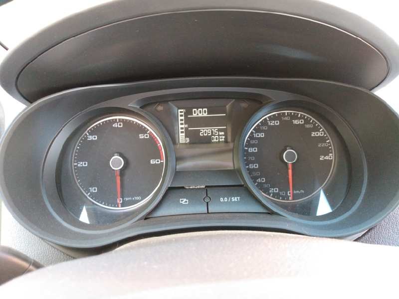 seat ibiza (6j5) del año 2015