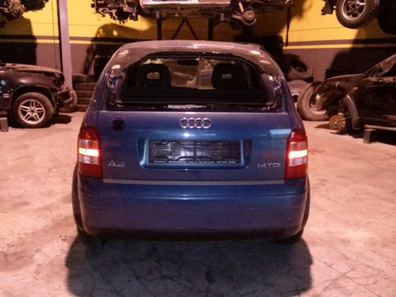 audi a2 (8z) del año 2001