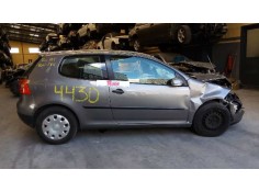 volkswagen golf v berlina (1k1) del año 2004