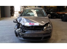 volkswagen golf v berlina (1k1) del año 2004 2