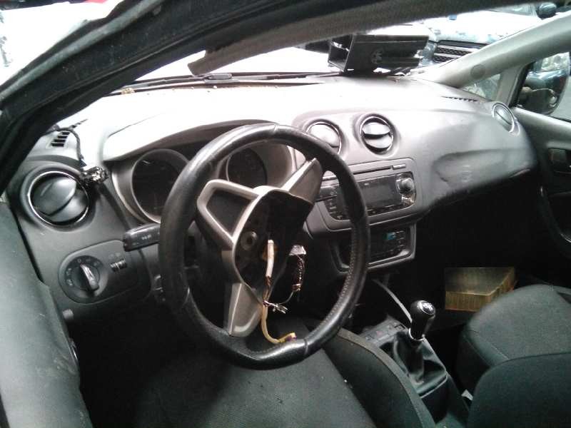 seat ibiza (6j5) del año 2009